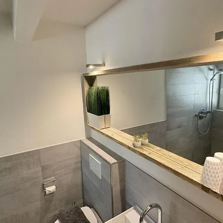 Kuddel-15 Apartamento *